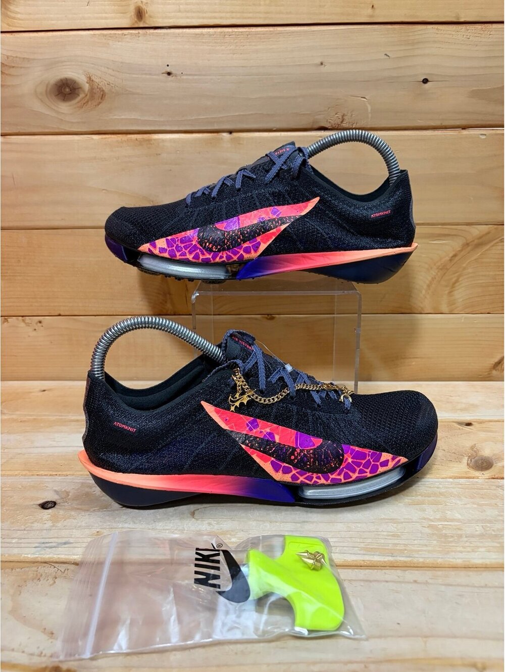 New Nike Air Zoom Victory 2 Gland Track-Field Spikes Men's Size 8 IM9130-001